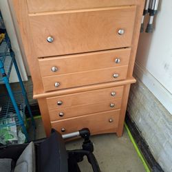 Queen Bedroom Set