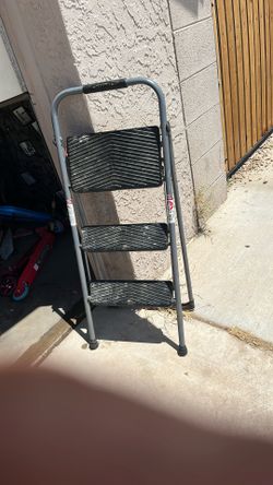 Step Ladder