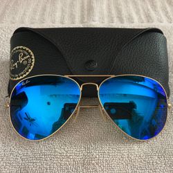 Ray-Ban Aviator Sunglasses 