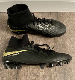 Nike Hypervenom Soccer boots 6Y