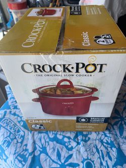Classic 2 Quarts Crock Pot Still In Box . NEW