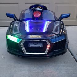 Hauck E-Batmobile Electric Battery Powered 6v Batman Ride On Car 