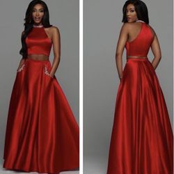 New With Tags Size 2 Two Piece Prom Dress & Formal Dress $215