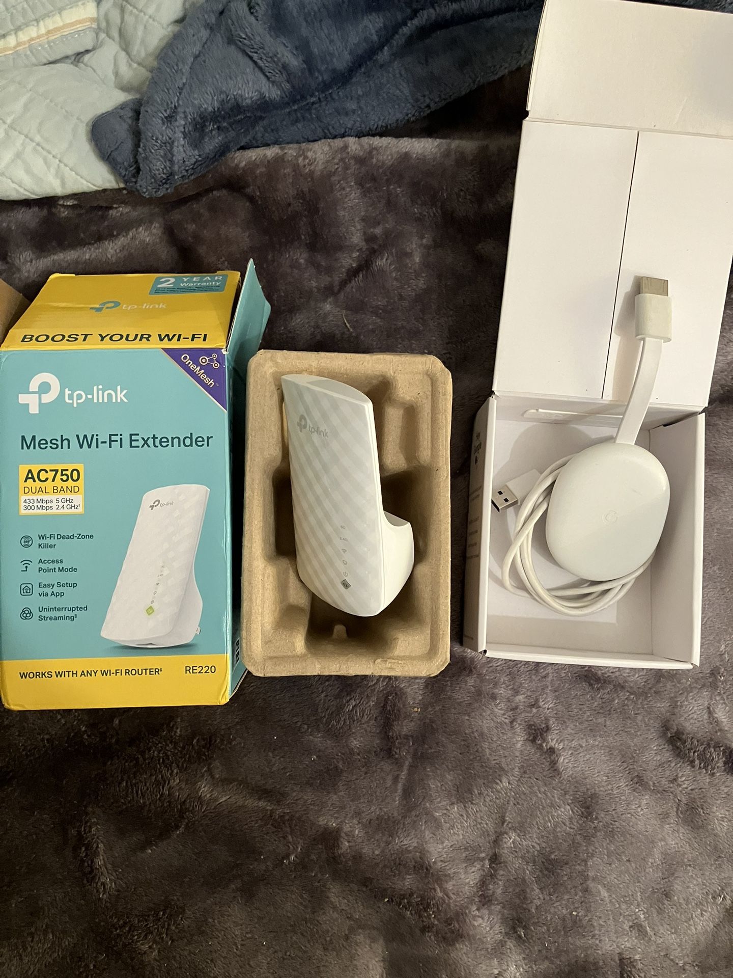 Google Chromecast & TP Link Mesh Wi-Fi Extender