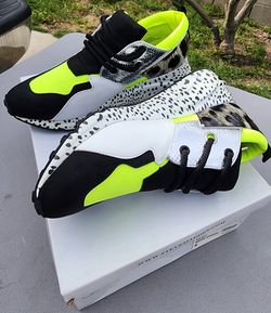 Steve Madden Sneakers