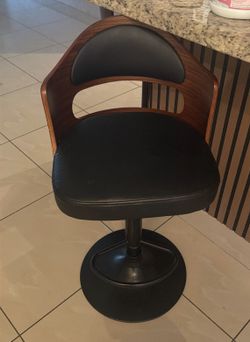Furniture Adjustable Like New
