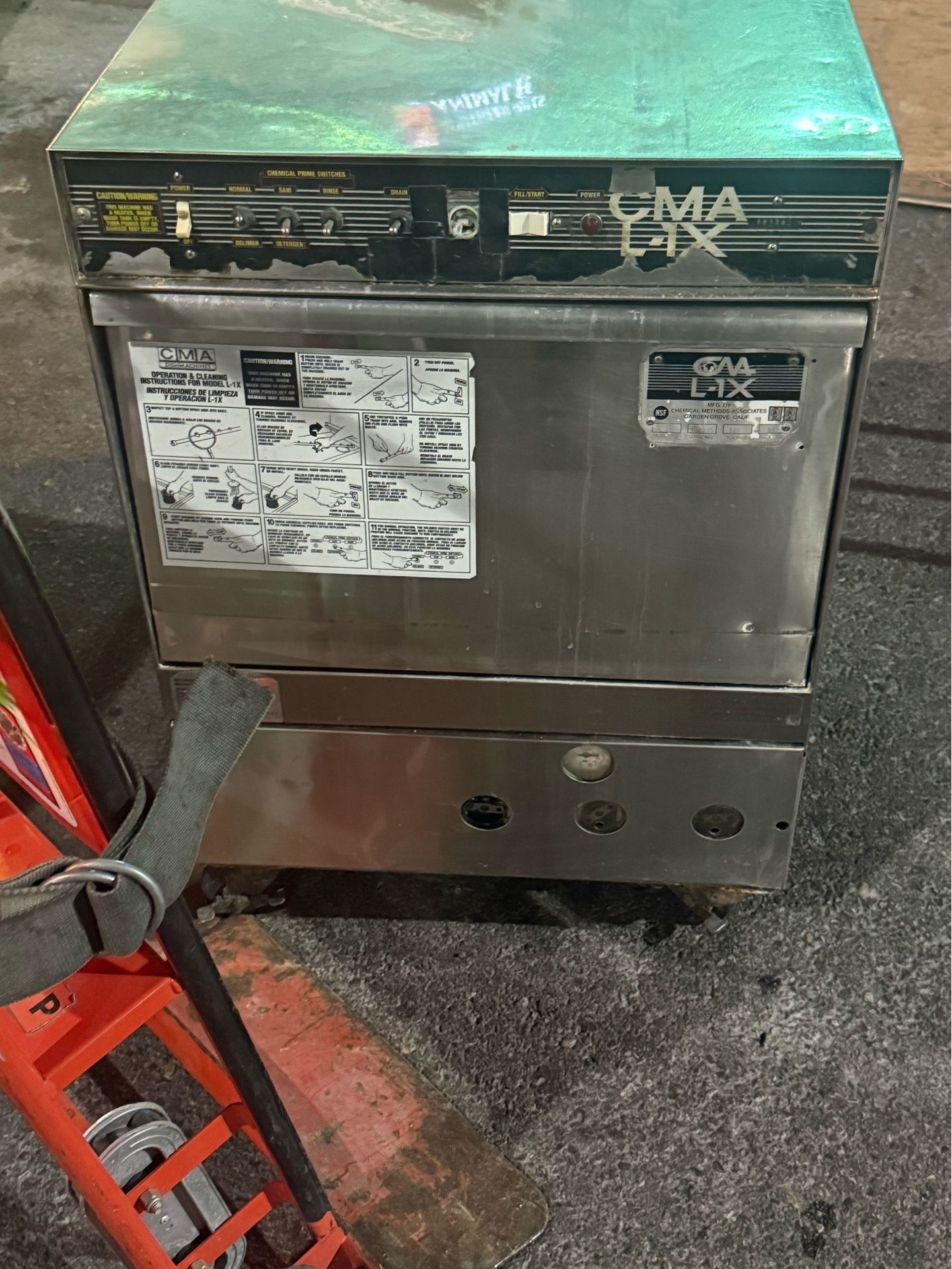 Bar diswasher