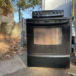 Stove  Electric  Kenmore 