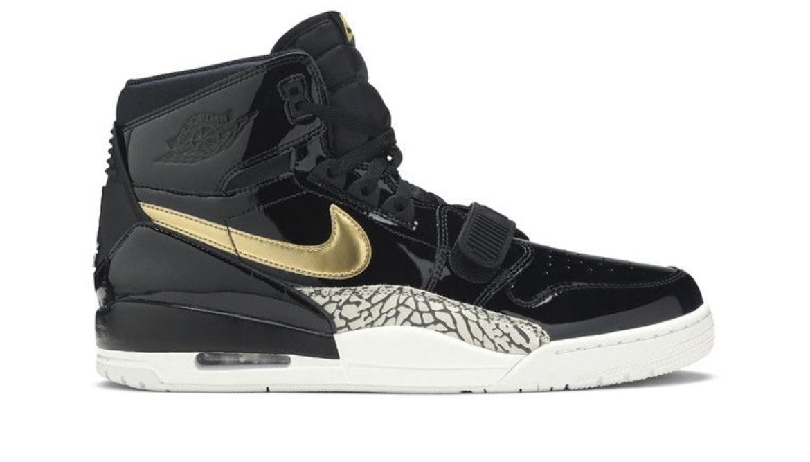 Women’s 10 Nike Air Jordan Legacy 312 Black Gold Size 8.5