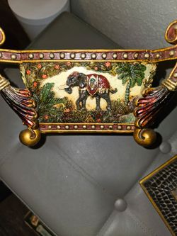 Old collectable items