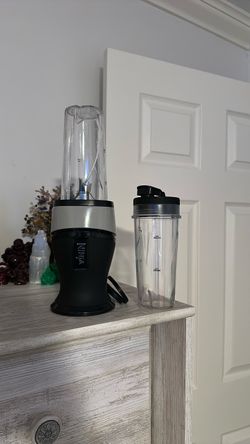 Ninja 🥷  Fit Compact Personal Blender, 700W, (2) 16oz Cups