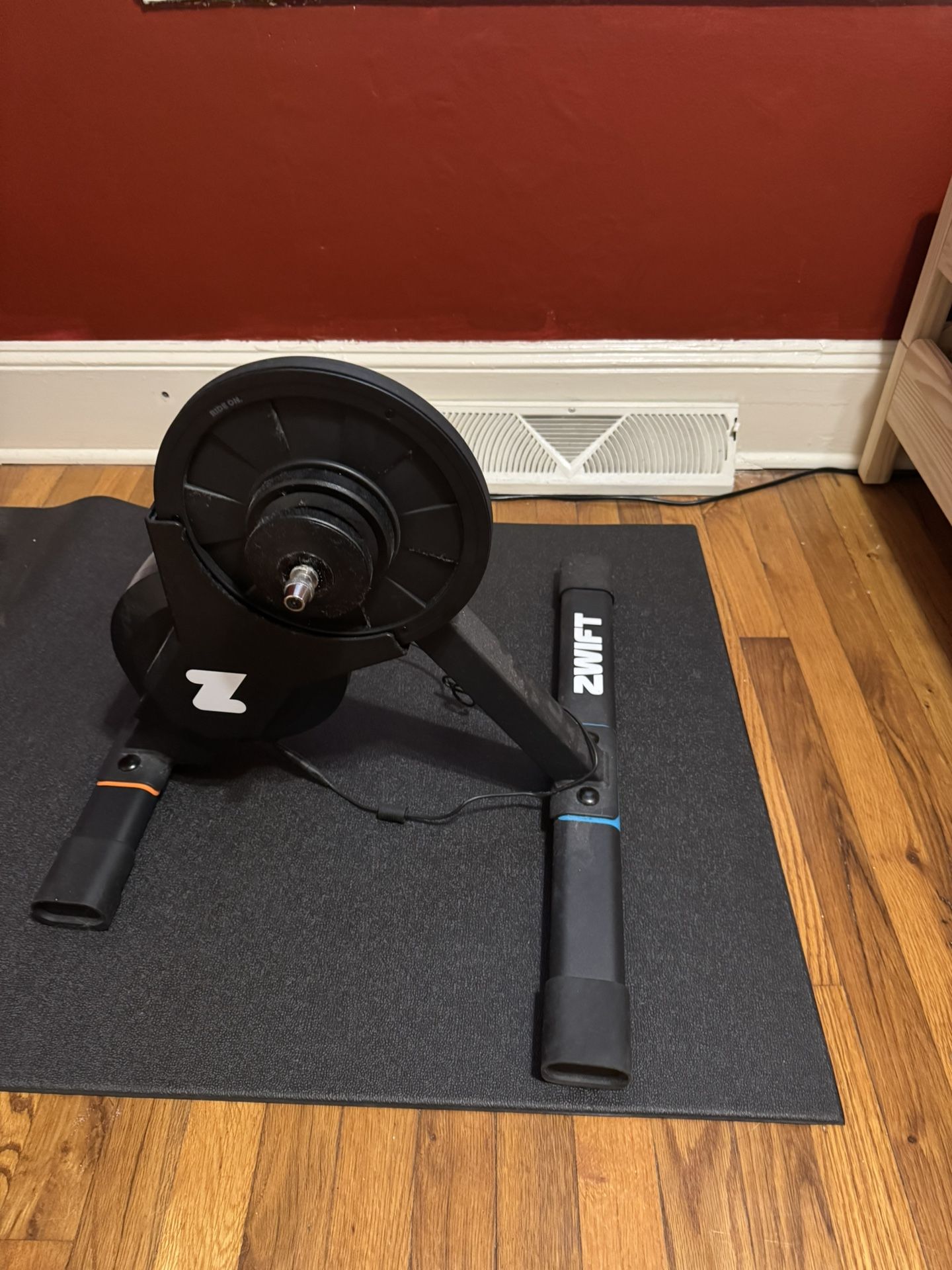 Zwift Hub One Smart Trainer