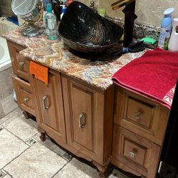 bathroom vanity with sink and faucet $700