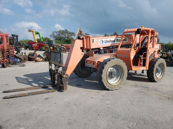 6,000lbs Skytrak Reach Forklift