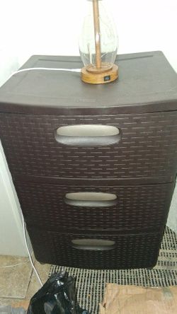 3 piece dresser Drawer/night stand