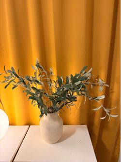 Artificial olive leaves with ceramic vase
