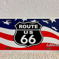 ROUTE 66 SIGN AMERICAN FLAG METAL CAR LICENSE PLATE. VINTAGE AMERICAN