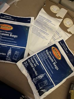 8 Vacuum Bags