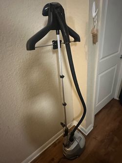 Conair Full Size Garment Steamer for Clothes, includes hangar. (Plancha)