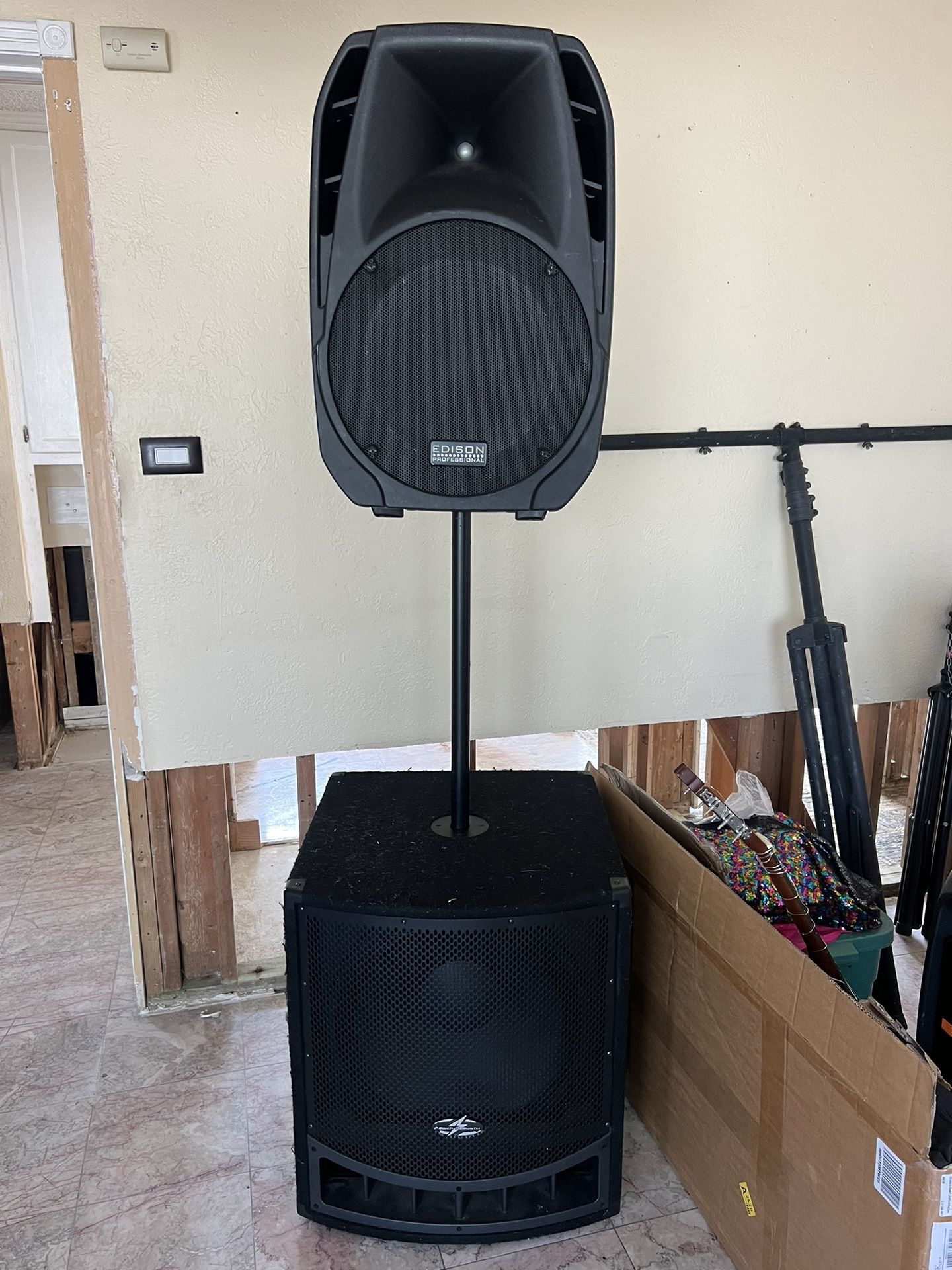 Speakers Plus Subwoofer 