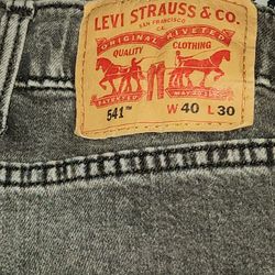 Levis 