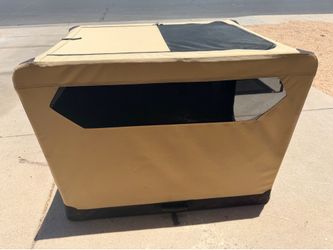 Amazon Basics Extra Large XL Portable Folding Soft Dog Crate (LxWxH: 42” x 31” x 31”)