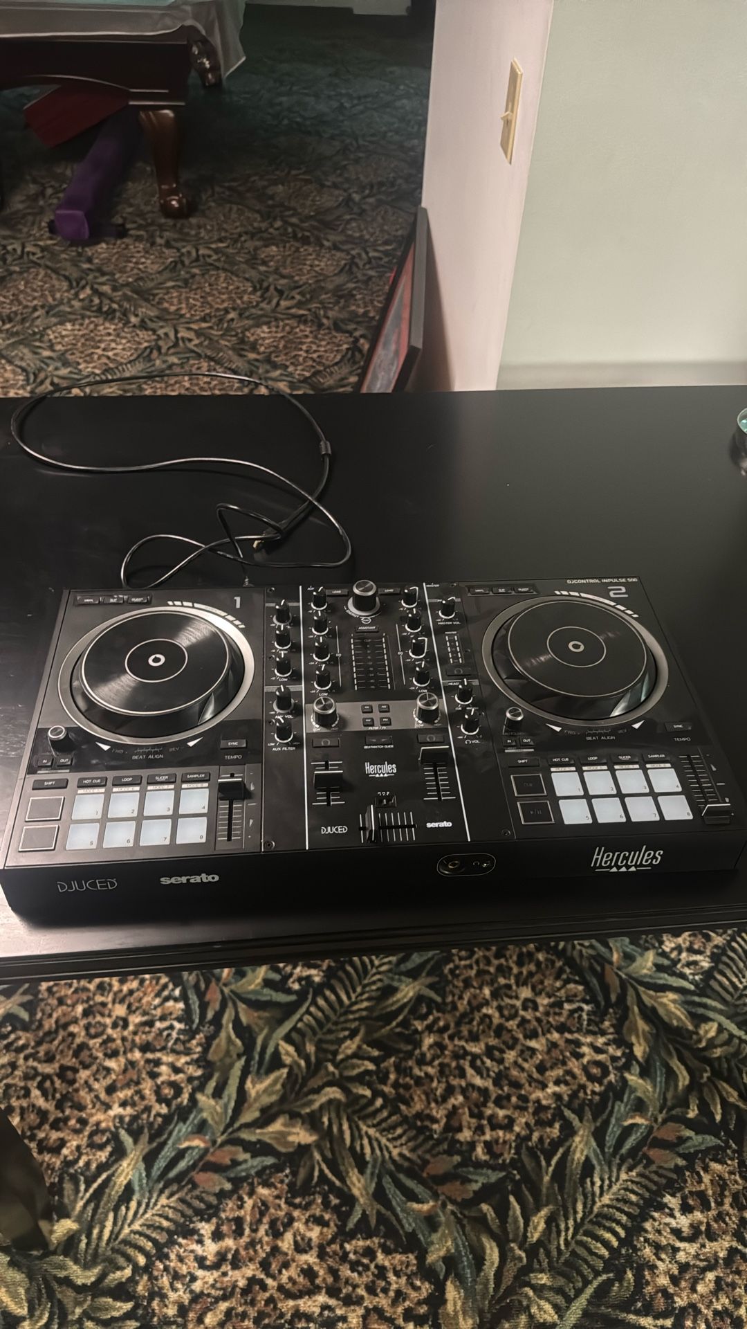 Hercules Impulse 500 DJ controller