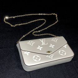 Louis Vuitton Pochette Félicie Bag