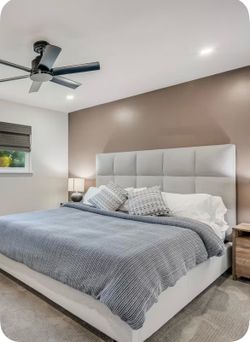 Moving sale full bedroom set