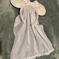 Disney BoxLunch Bride Ears 