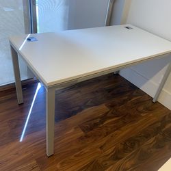 Modern white desk 30”x60”