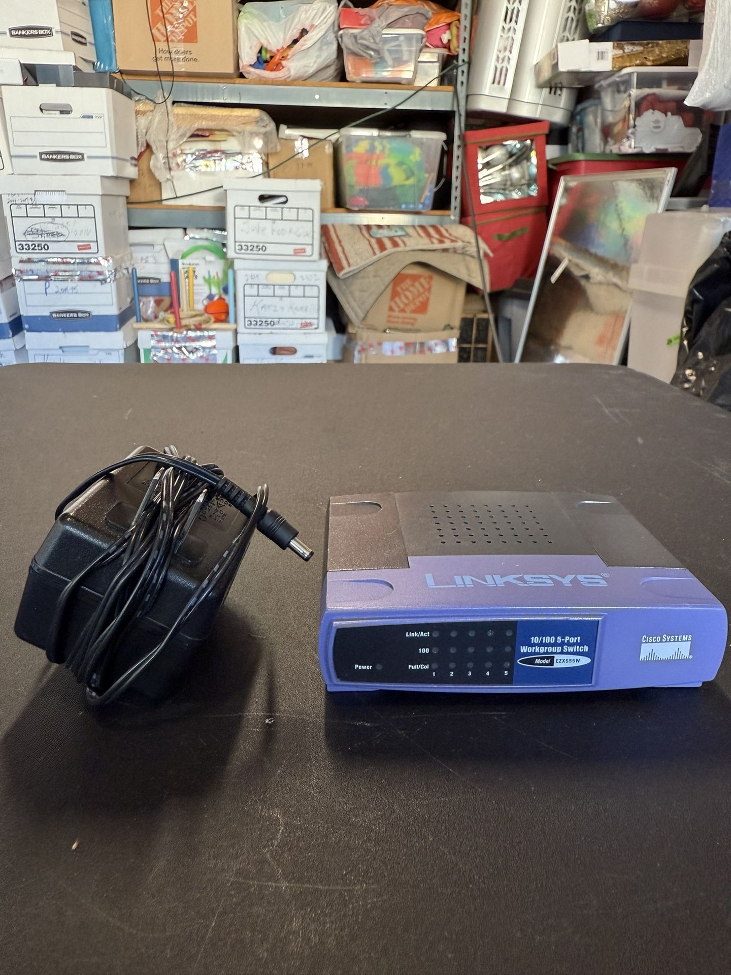 Linksys 5 Outlet Hub