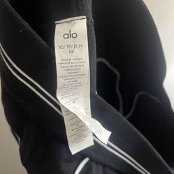Alo Leggings