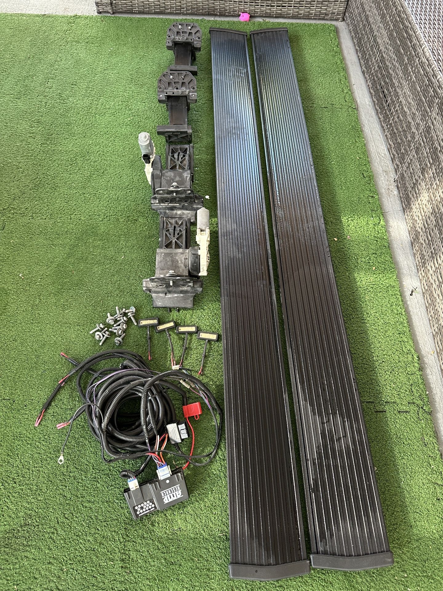 Ram 2500 AMP Power Steps