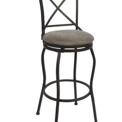 4  Chairs/Stools