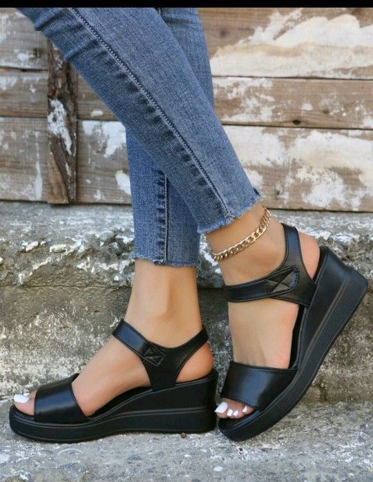 Wedge Sandles