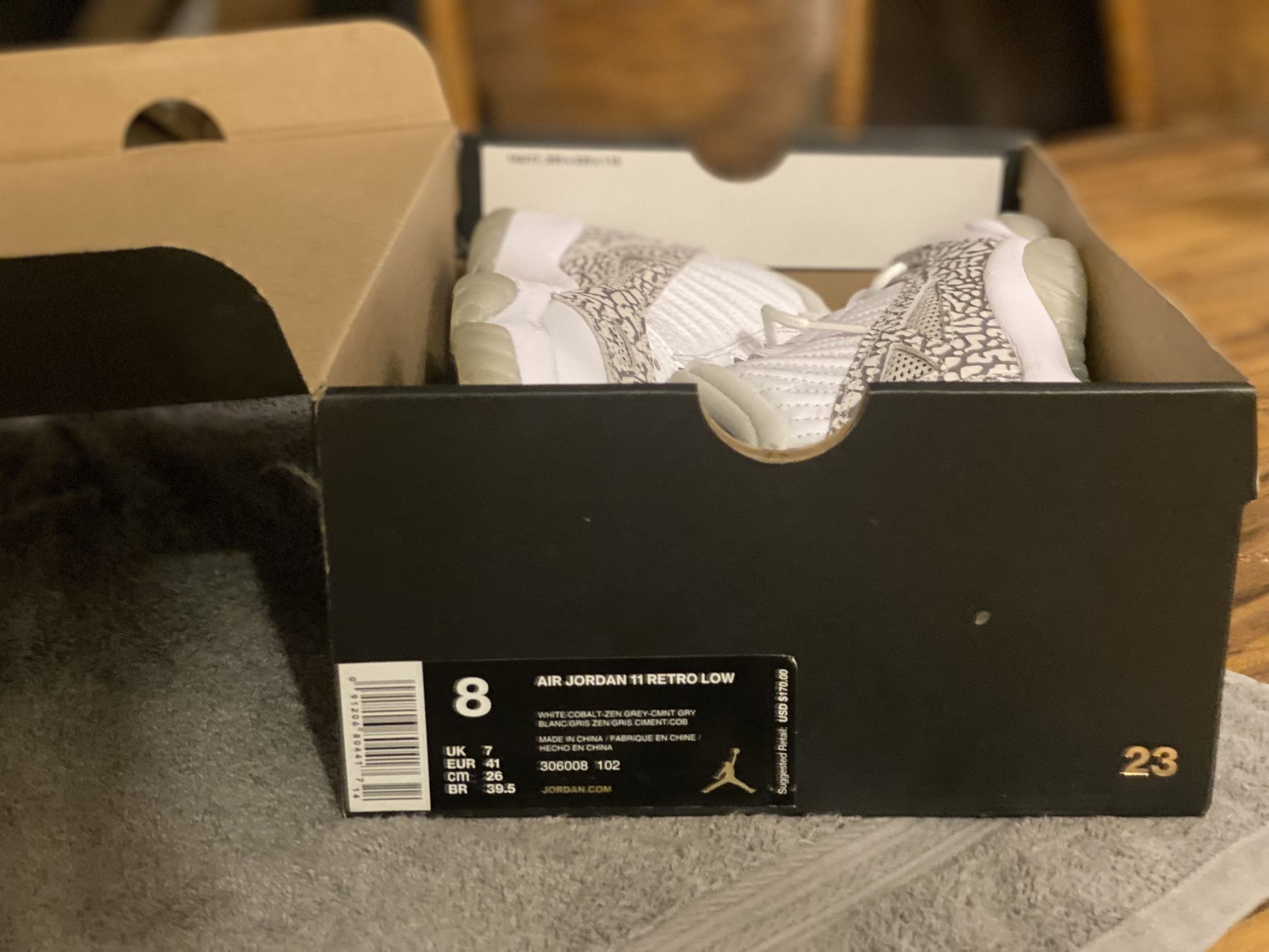 Air jordan retro low IE cobalt 2015