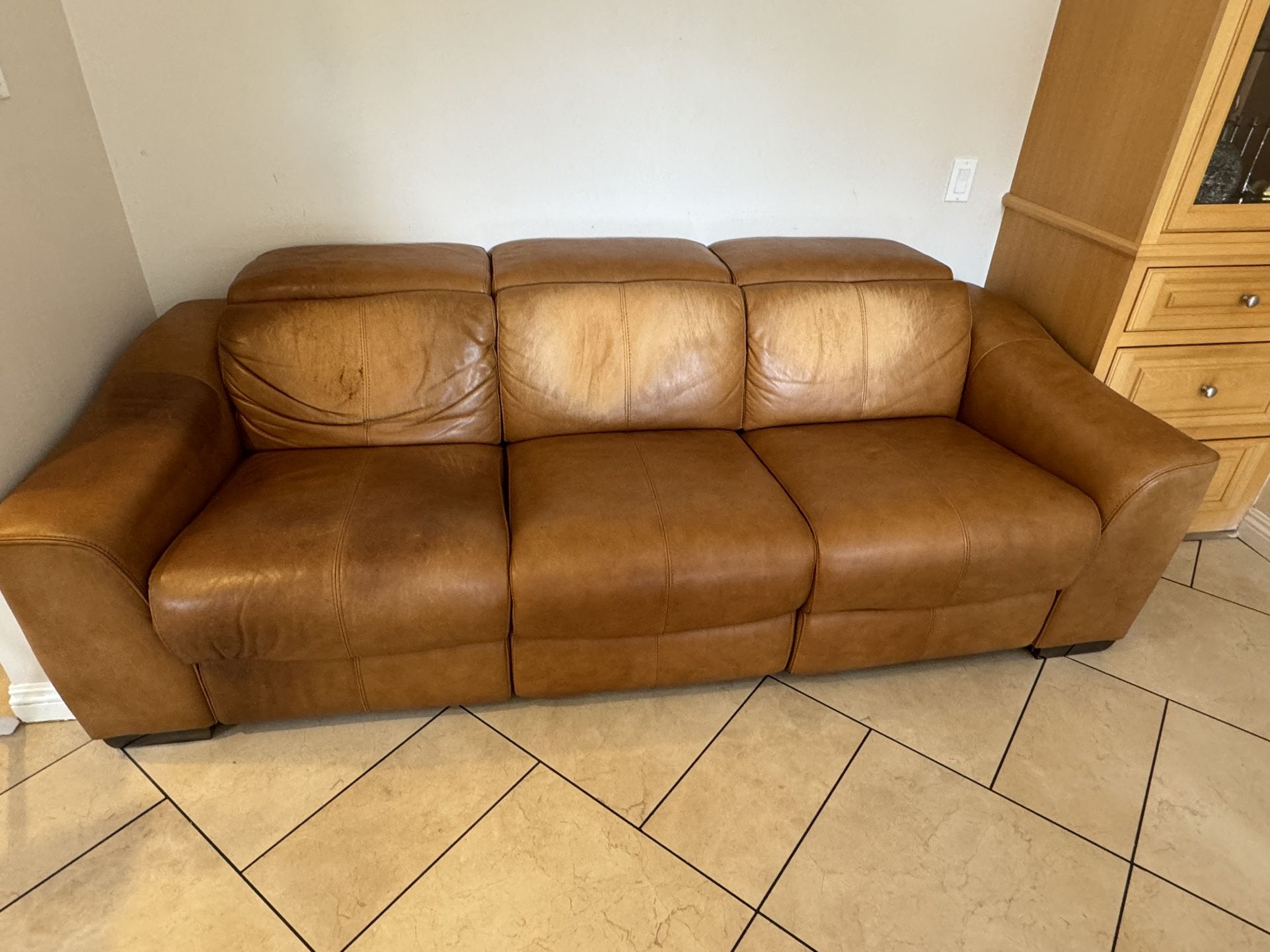 Italian Leather Motorized Recliners Sofa