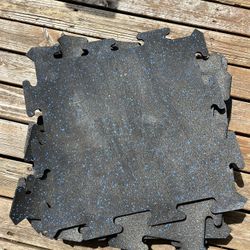 Rubber Exercise/Gym Floor Tiles (8 Count)