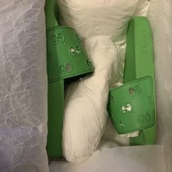 green gucci slides