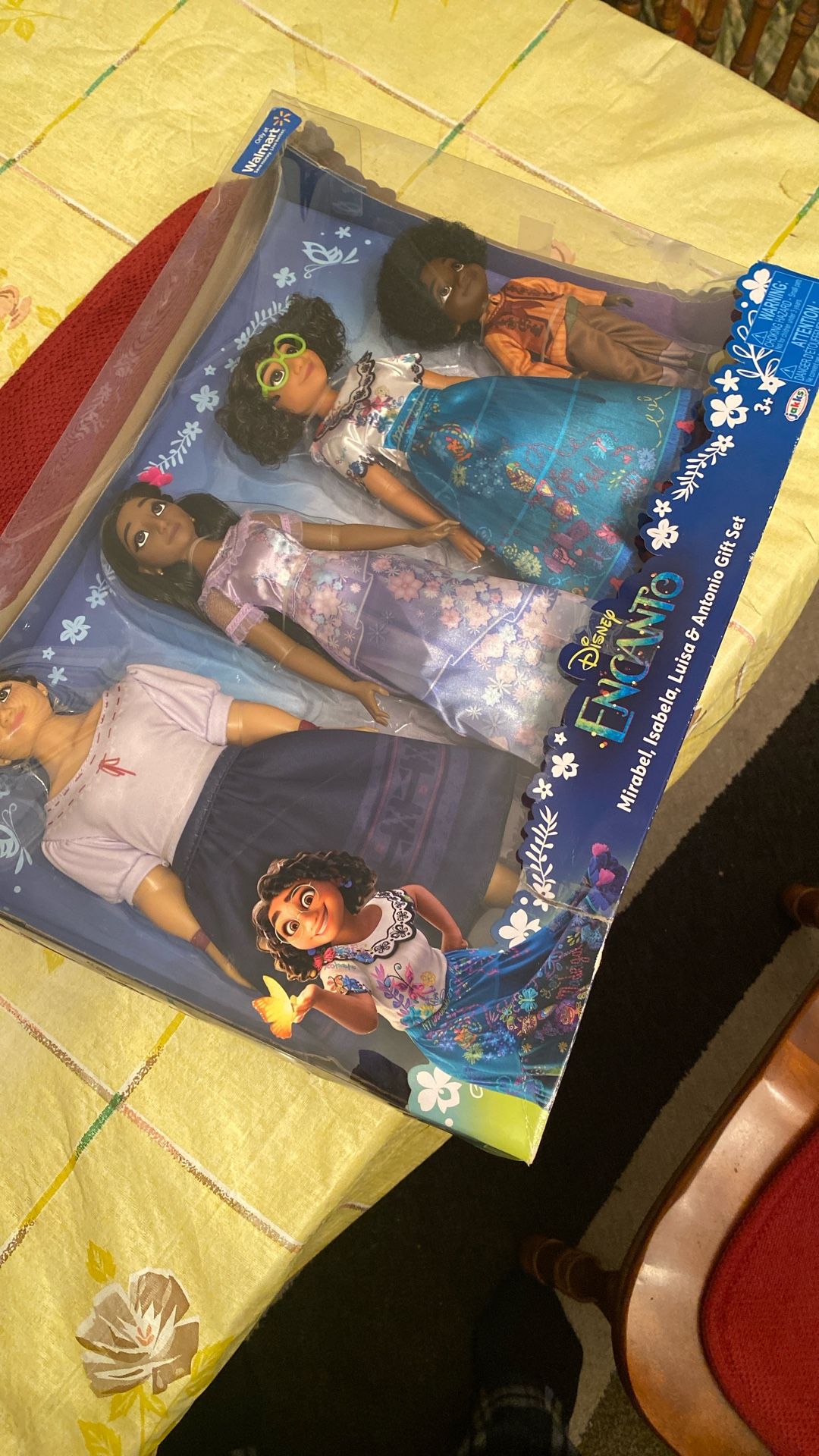 New Disney Encanto Doll Gift Set Mirabel Isabela Luisa and Antonio Exclusive New