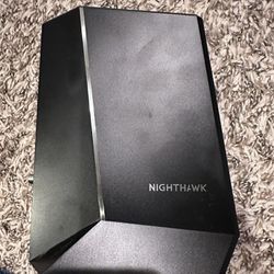 Netgear Nighthawk multi-gig Cable modem With Voice
