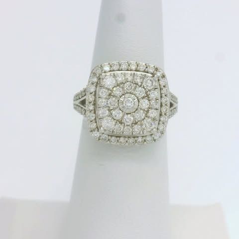 Ladies white Gold and Diamond Cocktail Ring