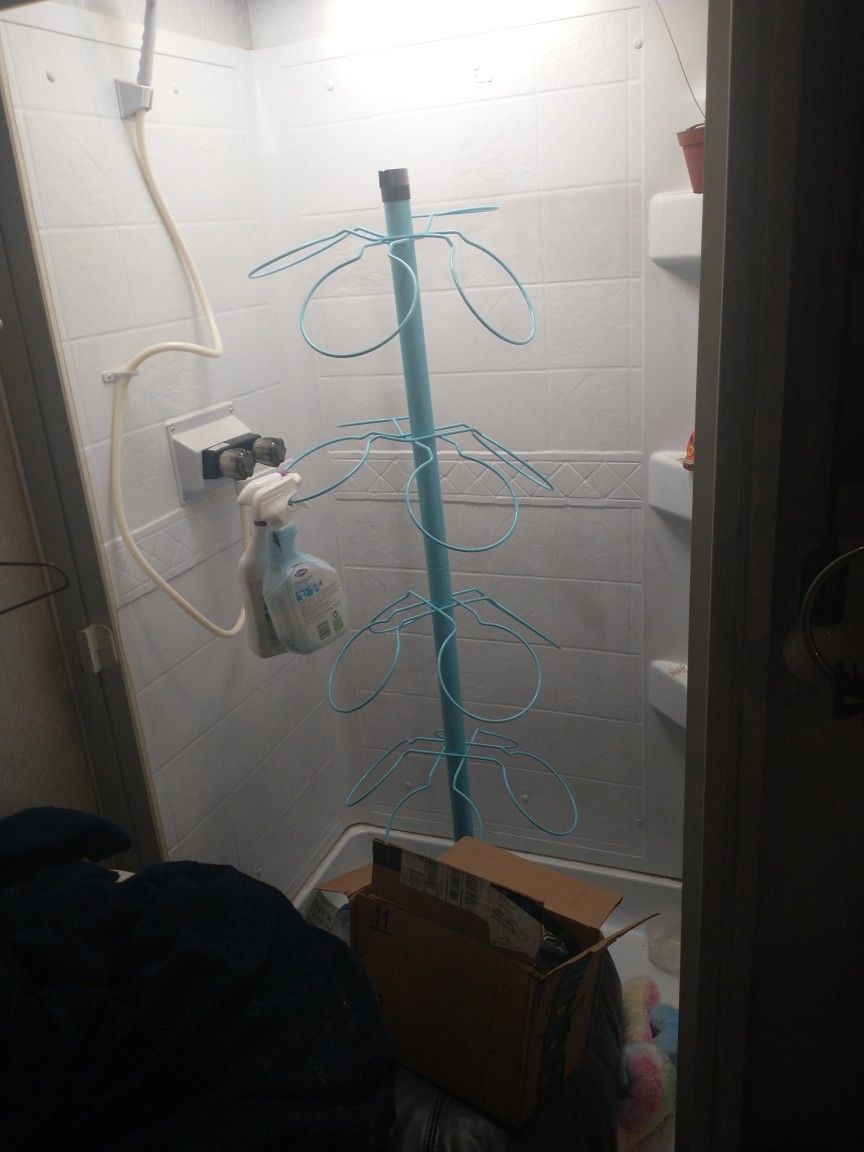 Rotating Stand.