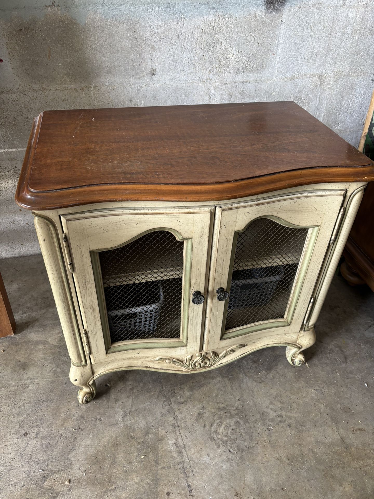 Vintage Style End Table