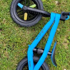 Chillafish Bmxie Glow Balance Bike