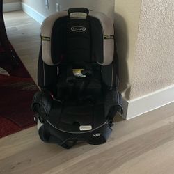 Used Graco Car Seat