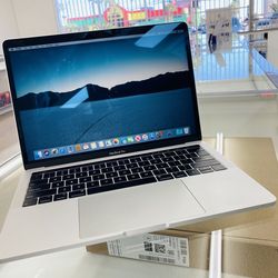 Macbook pro 2018 16gb ram 256gb ssd