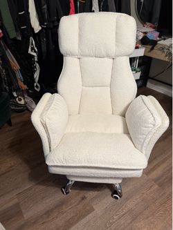 Gaming Chair/Computer chair