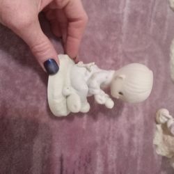 Precious Moments I Believe In Miracles